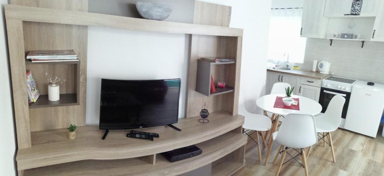 Apartman Gust Herceg Novi Eksteriør bilde